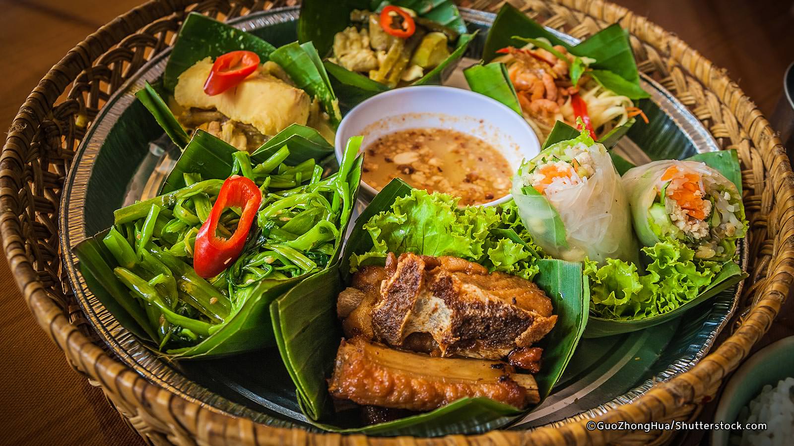 Hanoi street food tour | VAC TRAVEL